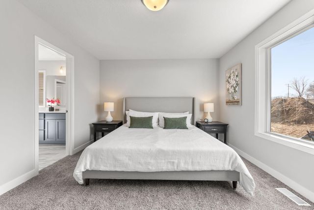 7329 Agate Trail, Inver Grove Heights, MN 55077