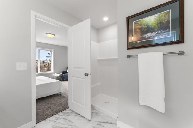 7329 Agate Trail, Inver Grove Heights, MN 55077