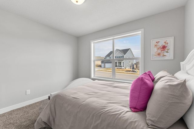 7329 Agate Trail, Inver Grove Heights, MN 55077