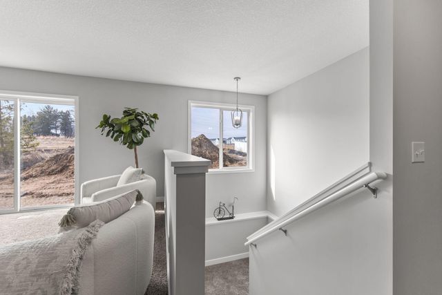 7329 Agate Trail, Inver Grove Heights, MN 55077