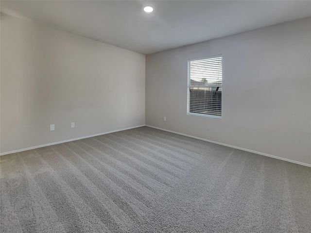 250 Wolf Berry PATH, Buda, TX 78610