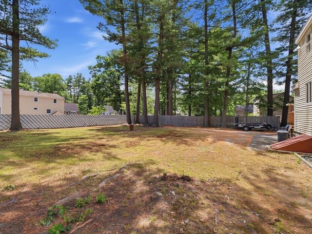 36 Bridge St, Billerica, MA 01821