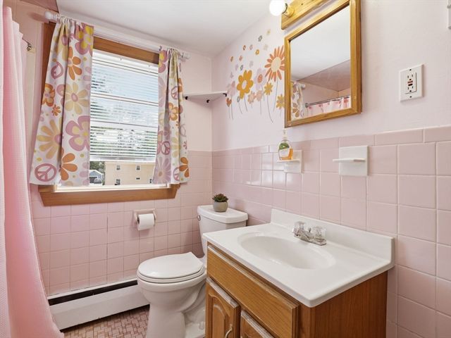 36 Bridge St, Billerica, MA 01821