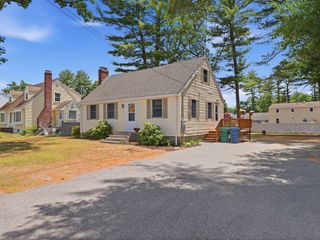 36 Bridge St, Billerica, MA 01821