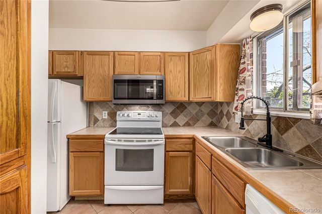 14462 E Mississippi Avenue B, Aurora, CO 80012