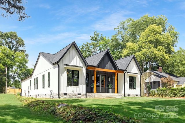1306 Bethel Road, Charlotte, NC 28208