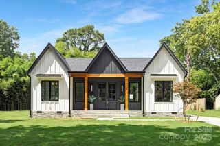 1306 Bethel Road, Charlotte, NC 28208