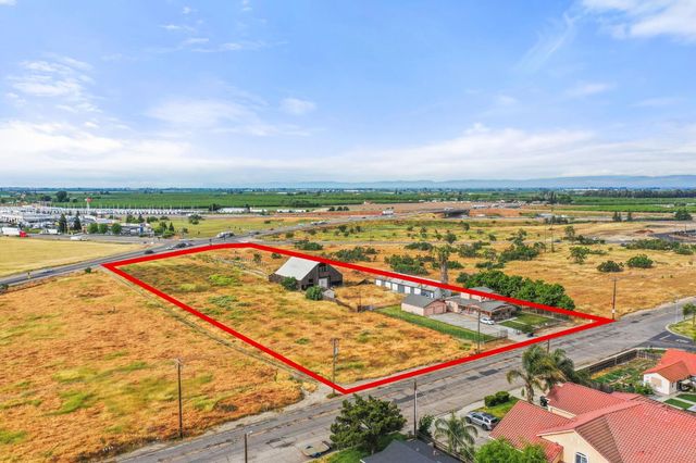 5000 Nunes Rd, Turlock, CA 95382