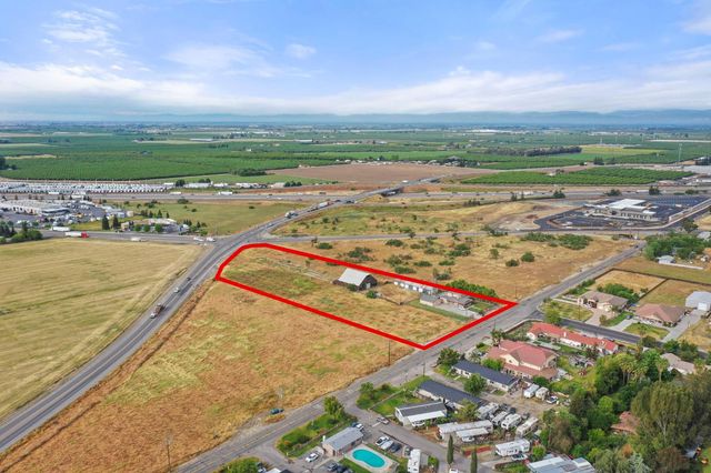 5000 Nunes Rd, Turlock, CA 95382