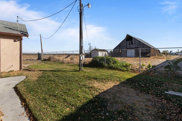 5000 Nunes Rd, Turlock, CA 95382