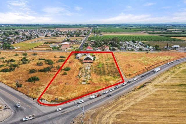 5000 Nunes Rd, Turlock, CA 95382