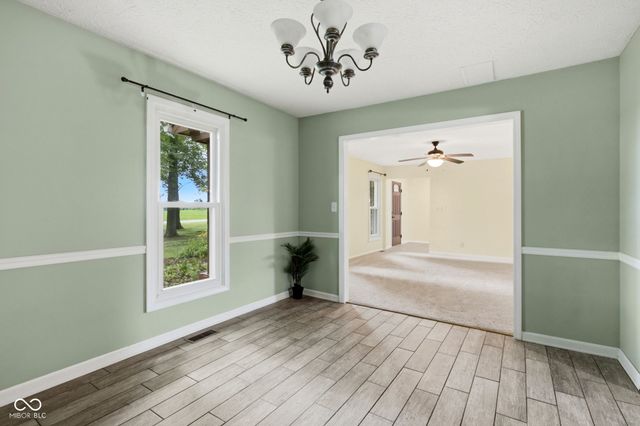 936 W County Road 550 S, Clayton, IN 46118