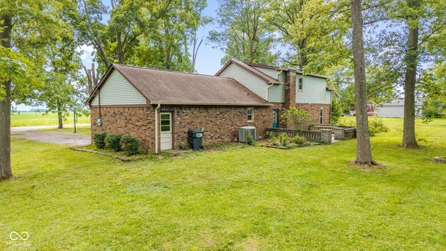 936 W County Road 550 S, Clayton, IN 46118