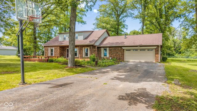 936 W County Road 550 S, Clayton, IN 46118