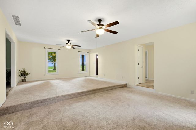 936 W County Road 550 S, Clayton, IN 46118