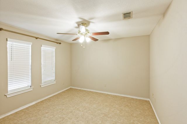 2312 Rockhill Road, Mckinney, TX 75072