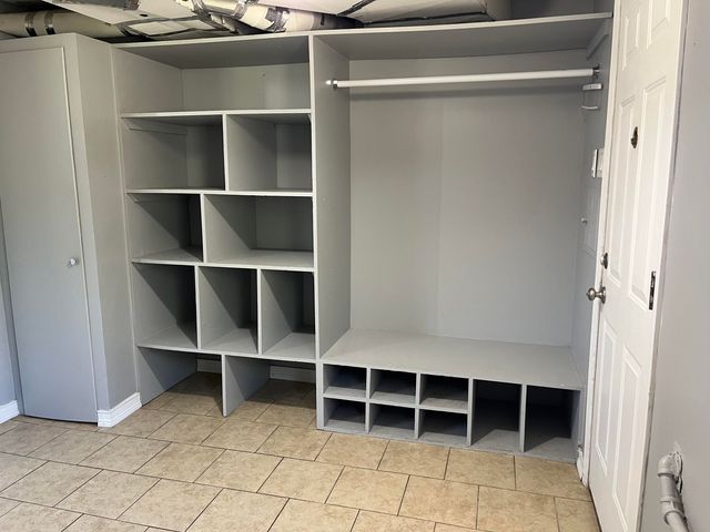 11423 Delvin Drive, Sterling Heights, MI 48314