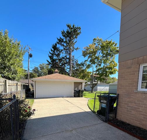 11423 Delvin Drive, Sterling Heights, MI 48314