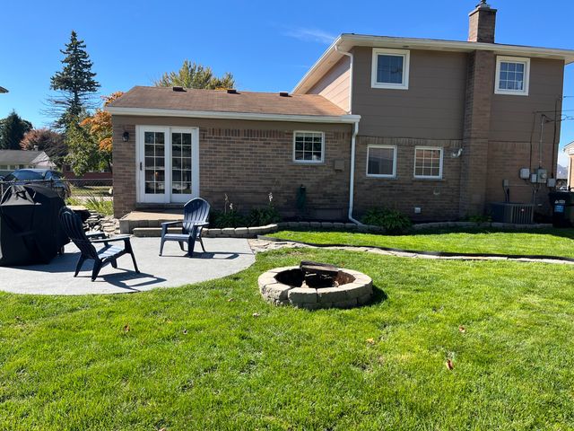 11423 Delvin Drive, Sterling Heights, MI 48314