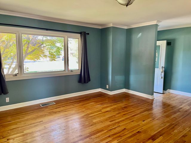 11423 Delvin Drive, Sterling Heights, MI 48314