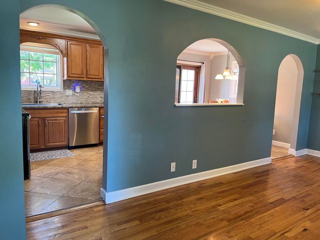 11423 Delvin Drive, Sterling Heights, MI 48314