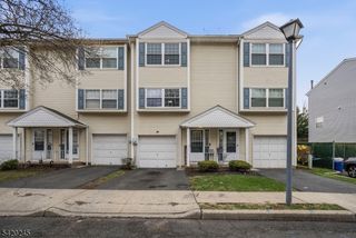 36 E Grand Ave 9, Rahway City, NJ 07065
