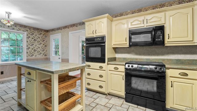4122 Brookhill, Tuscaloosa, AL 35404