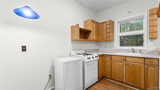 4122 Brookhill, Tuscaloosa, AL 35404