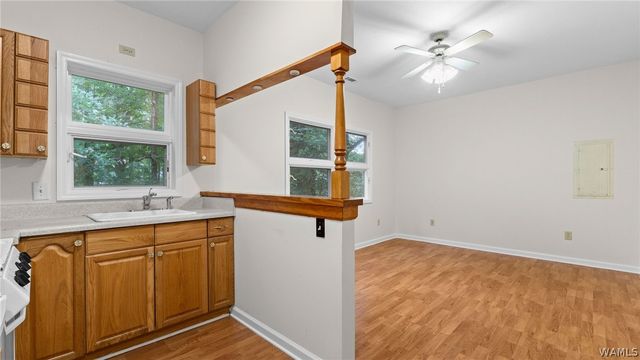4122 Brookhill, Tuscaloosa, AL 35404