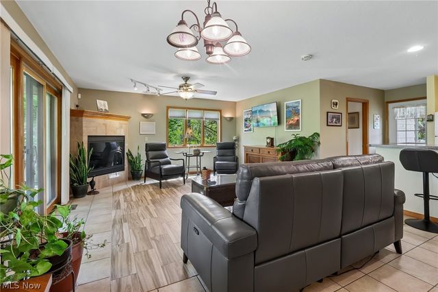 19829 Marks Road, Strongsville, OH 44149