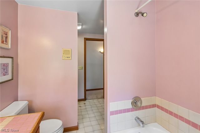 19829 Marks Road, Strongsville, OH 44149