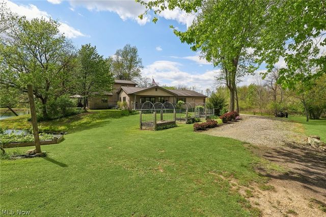 19829 Marks Road, Strongsville, OH 44149