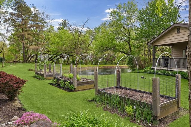 19829 Marks Road, Strongsville, OH 44149