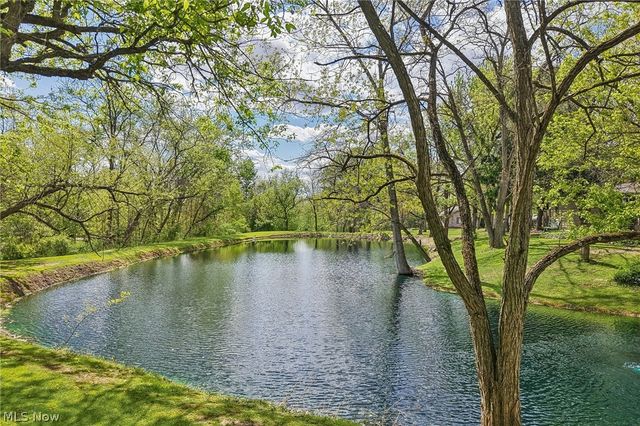 19829 Marks Road, Strongsville, OH 44149