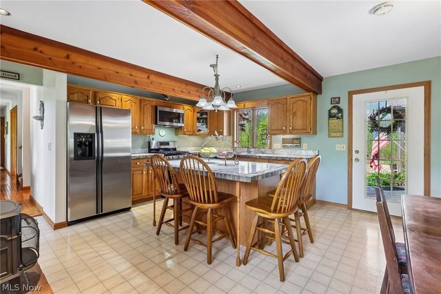 19829 Marks Road, Strongsville, OH 44149
