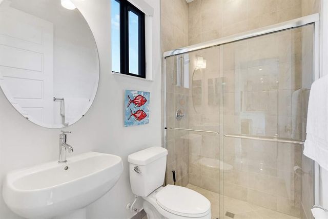 10595 S Lago Vista Circle, Parkland, FL 33076