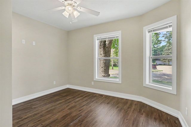 143 S State Street, Zeeland, MI 49464
