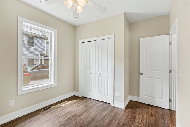 143 S State Street, Zeeland, MI 49464