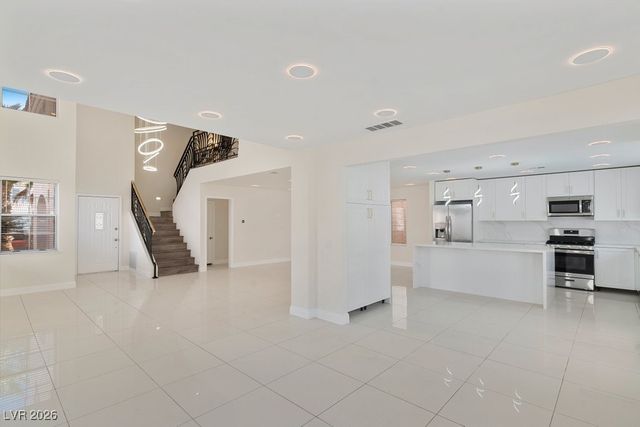 7820 Millhopper Avenue, Las Vegas, NV 89128