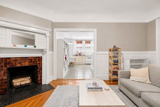 259 Beacon Street 23, Boston, MA 02116