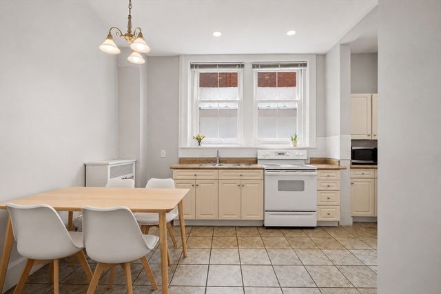 259 Beacon Street 23, Boston, MA 02116