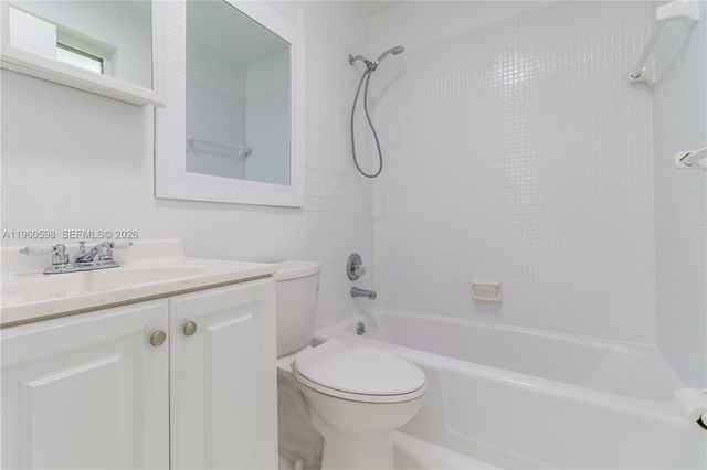 710 11th St 5, Miami Beach, FL 33139