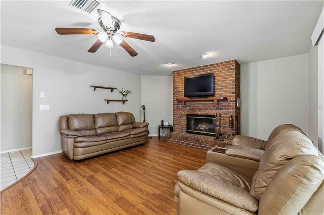 9308 65TH AVENUE E, Bradenton, FL 34202