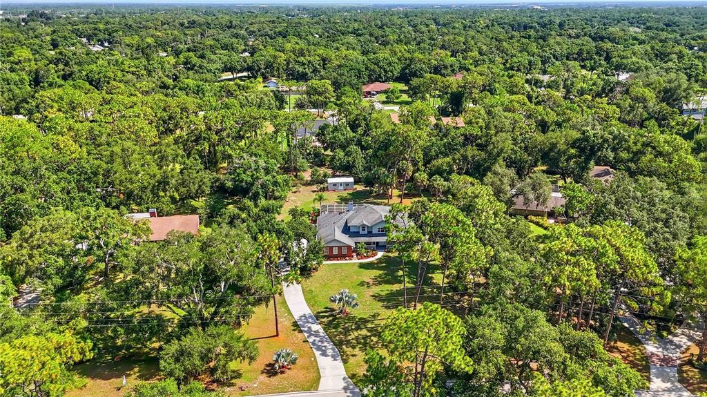Image 47 of property listing at 9308 65TH AVENUE E, Bradenton, FL 34202