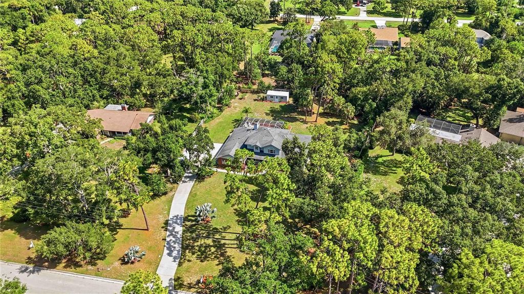 Image 48 of property listing at 9308 65TH AVENUE E, Bradenton, FL 34202