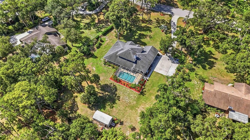 Image 51 of property listing at 9308 65TH AVENUE E, Bradenton, FL 34202