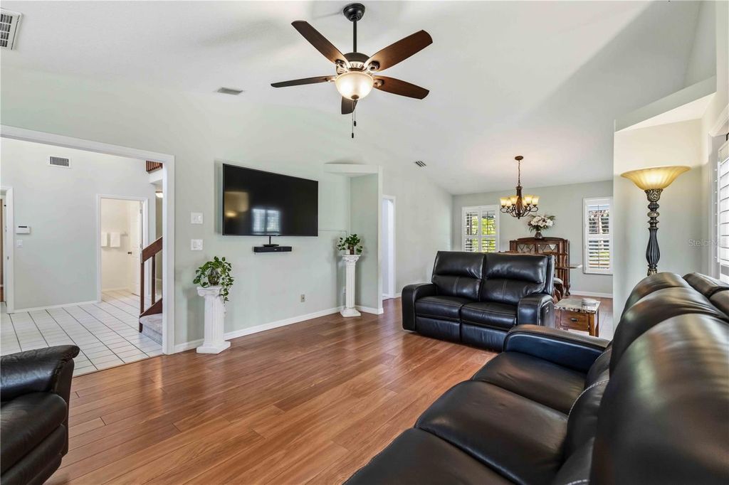 Image 10 of property listing at 9308 65TH AVENUE E, Bradenton, FL 34202