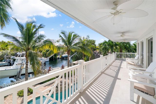 240 Mohawk St, Islamorada, FL 33070