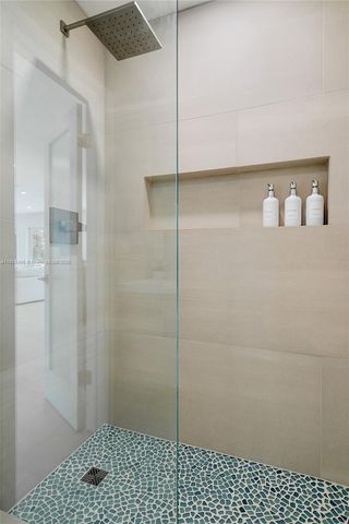 240 Mohawk St, Islamorada, FL 33070