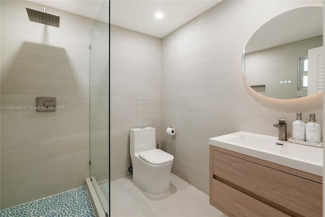 240 Mohawk St, Islamorada, FL 33070